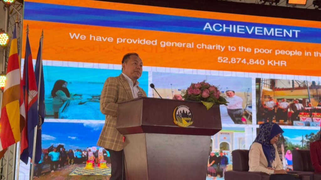 Panel discussion on the potential of halal and Muslim-friendly products and services to attract more Muslim tourists.