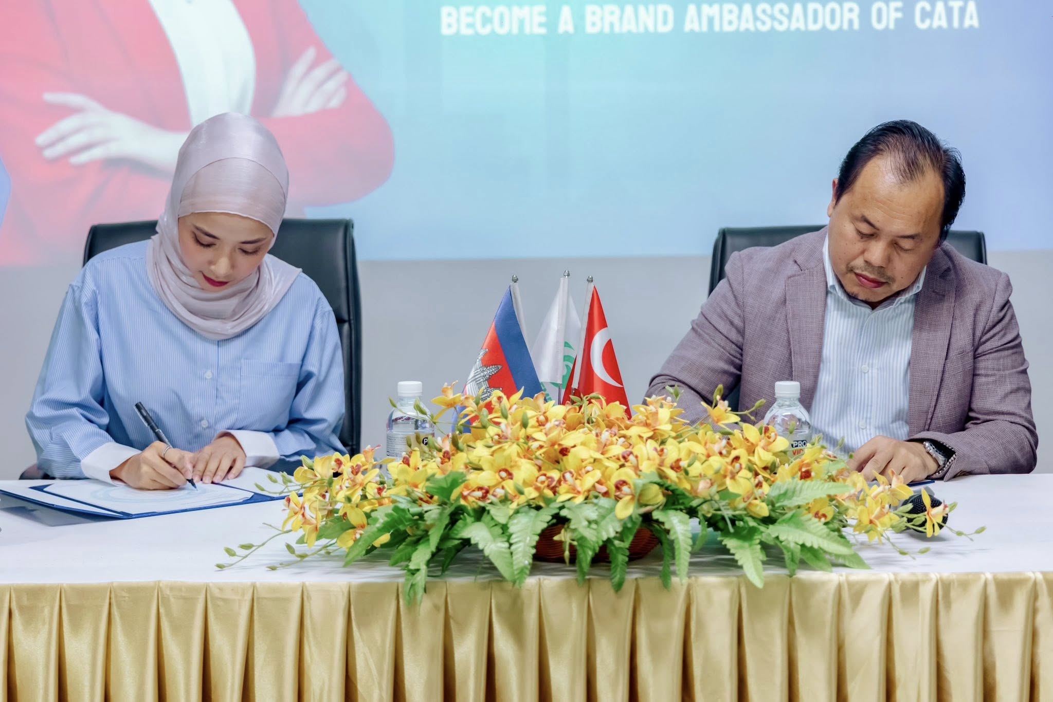 ស្វាគមន៍ Miss. Erafasyra MAN ជា Brand Ambassador នៃសមាគម CATA